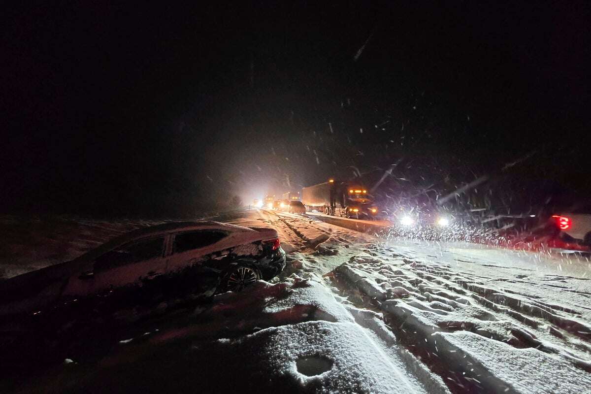 Tornado, blizzard warning as new storm looms over much of US