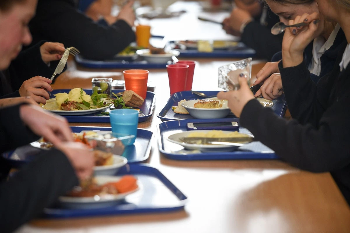 Children from low-income backgrounds more at risk of disordered eating
