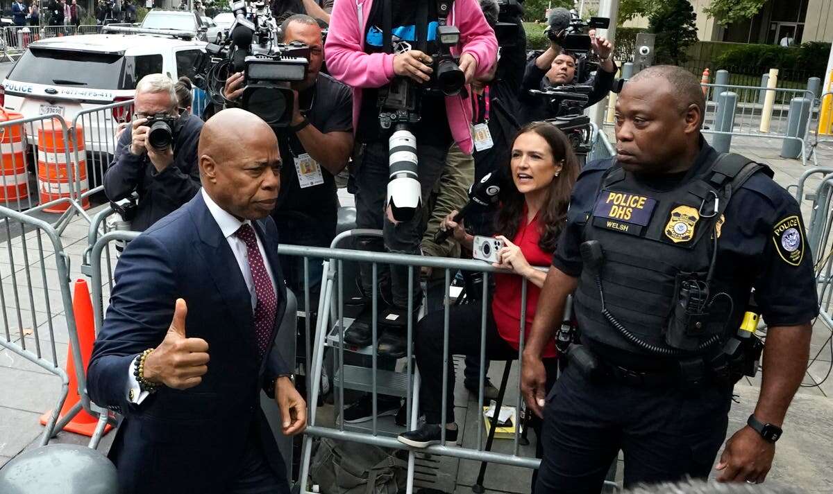 NYC Mayor Eric Adams arrives at court for bribery and fraud charges