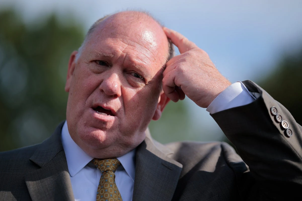 White House insists Trump border czar never took $50,000 bribe