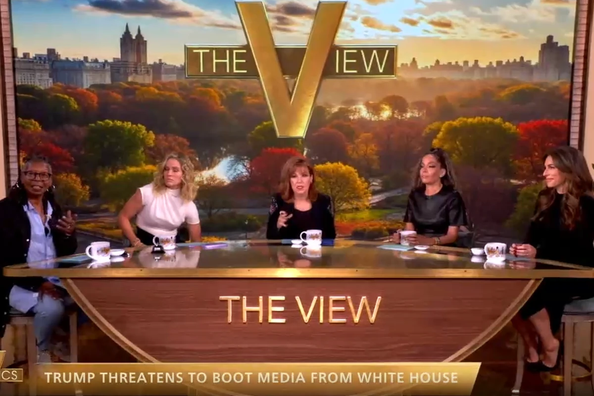 The View applauds Fox News for rejecting Hegseth’s media restrictions