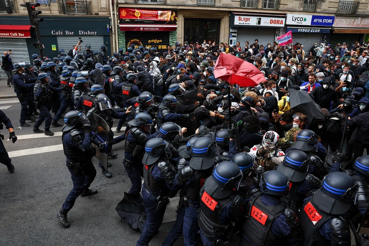 More than 100 arrested as protests erupt in Paris after PM’s exit