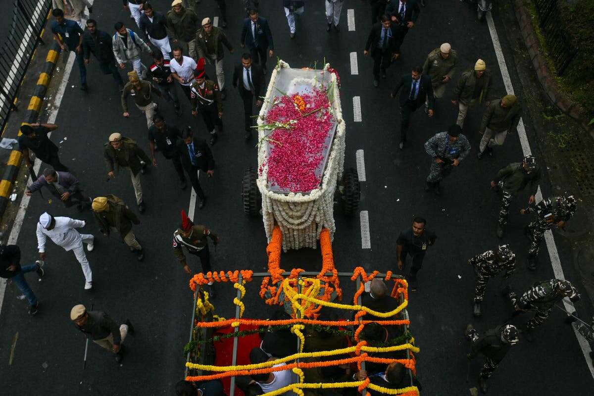 India bids goodbye to former prime minister Manmohan Singh