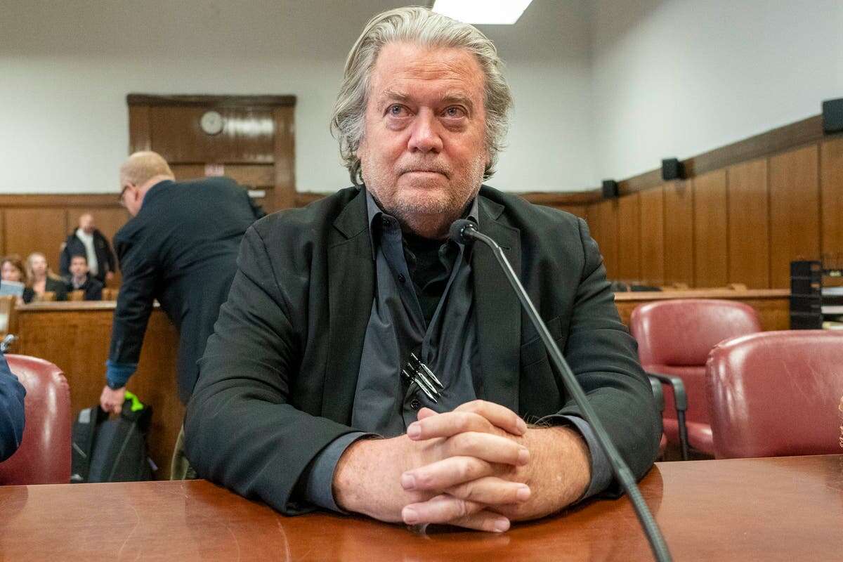 Ex-Trump aide Steve Bannon loses appeal over jail sentence