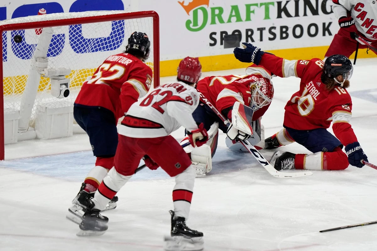 Gambling ads seen every 13 seconds during big hockey games: study