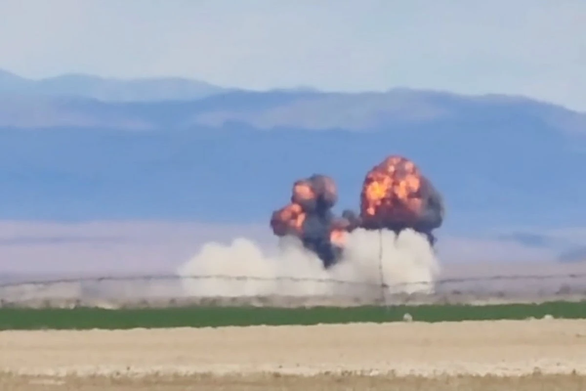 Two military jets collide and cause fiery crash during Idaho air show