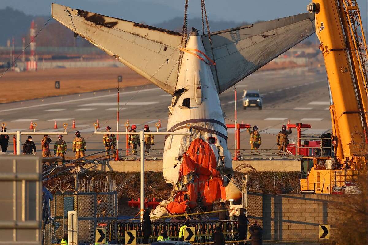 Search at Jeju Air plane crash site comes to an end