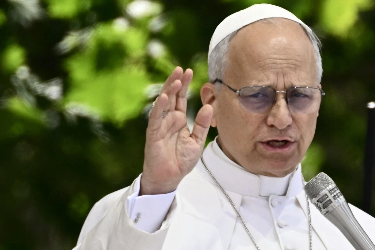 Pope blasts ‘dizzying profits’ behind Italy’s toxic waste pollution
