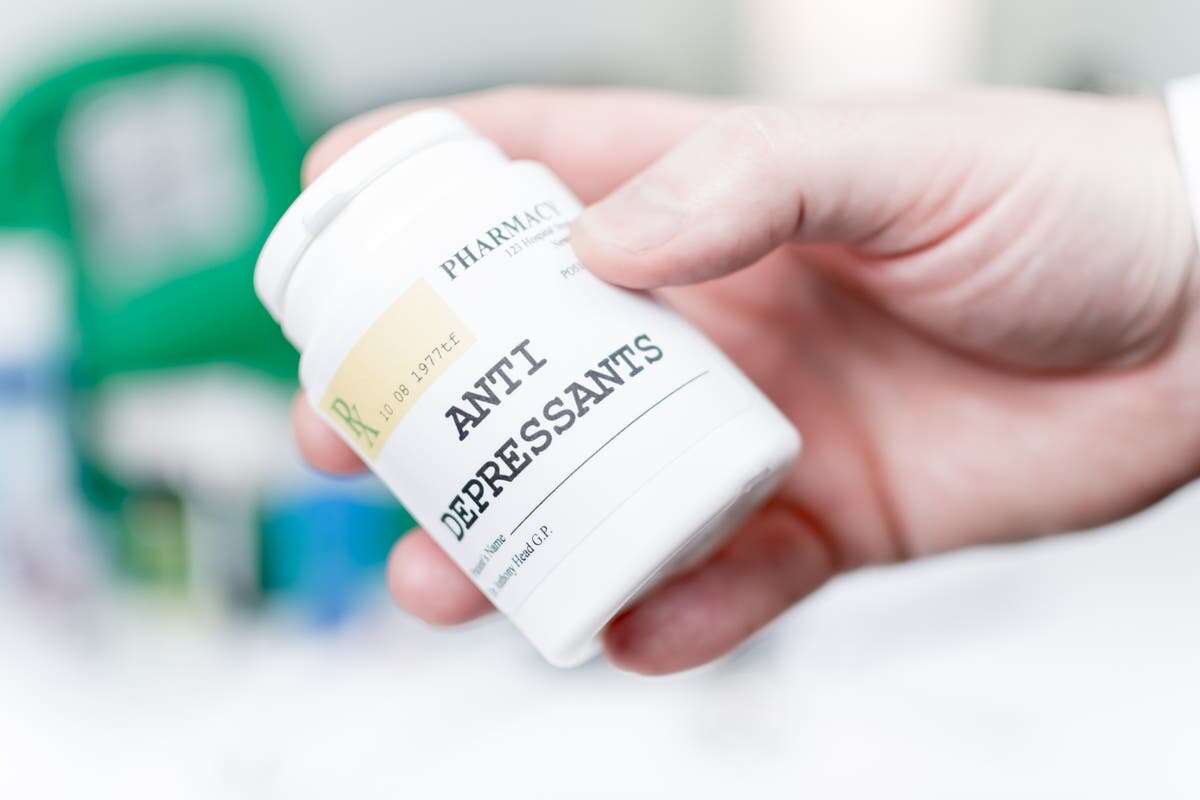 Almost half of Britons on antidepressants can quit now, study finds