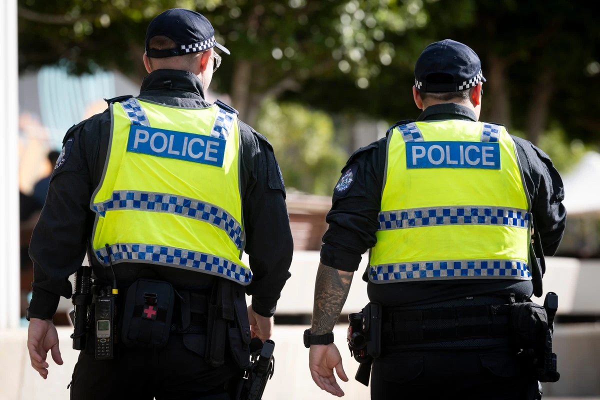 Three injured after helicopter crashes into sea off Victoria coast