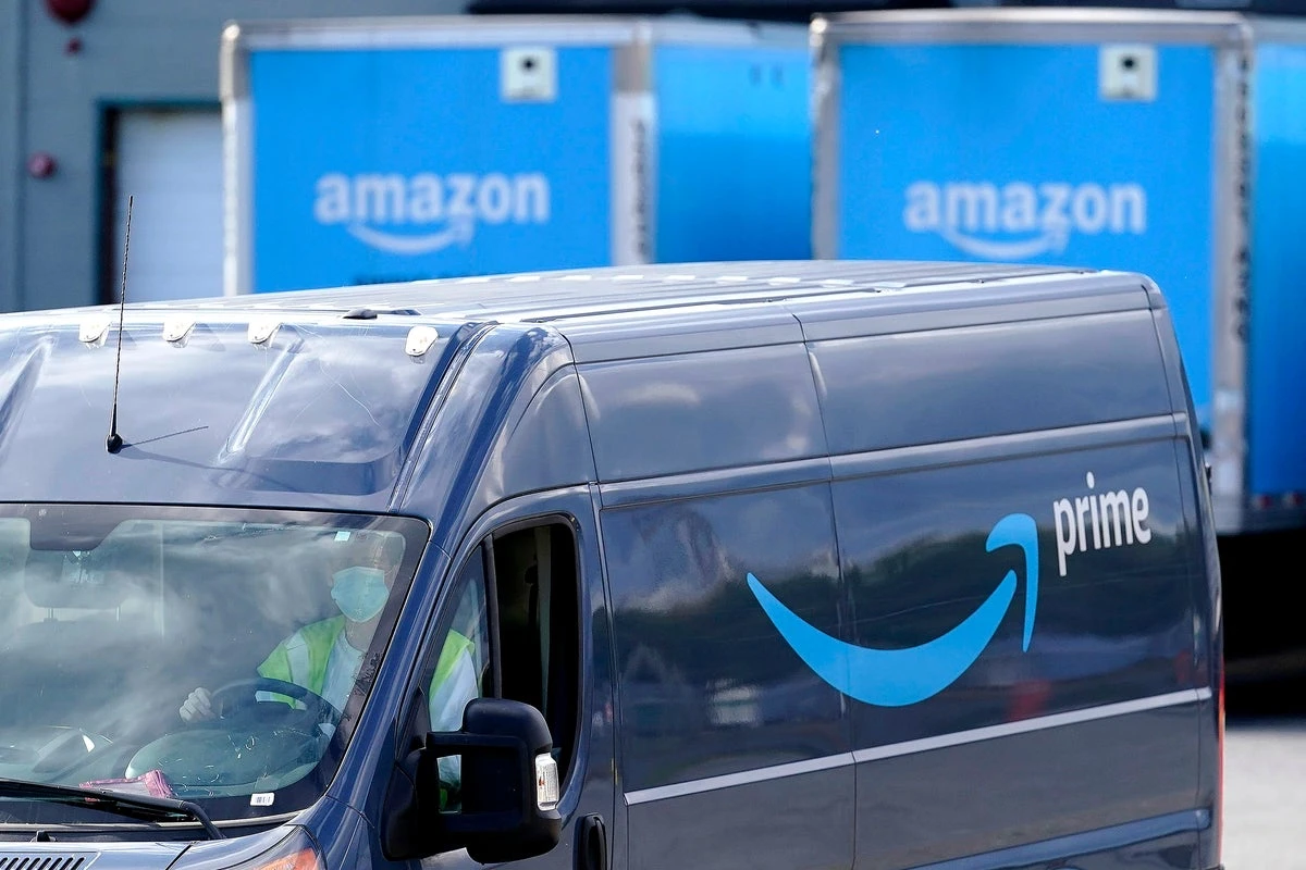 Amazon expands food delivery to 1,000 cities as it takes on Walmart