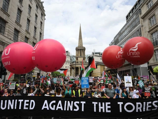Anti-lockdown protesters march on London in day of demonstrations
