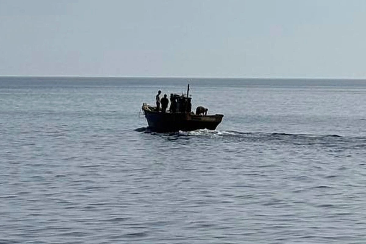 South Korea returns 6 North Koreans who drifted on wooden boats