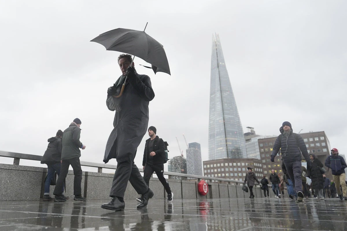 Arctic winds to bring midweek cold snap and frost to UK