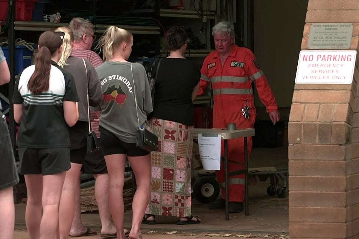 Cyclone Zelia makes landfall in Western Australia