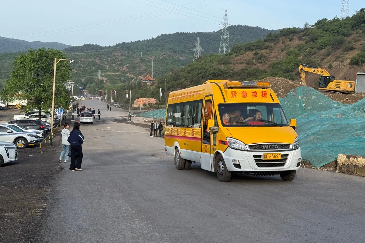 At least 90 killed and dozens trapped after mine explosion in China