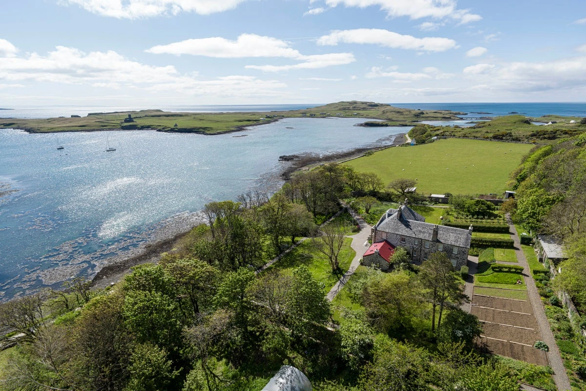 Idyllic home on remote Scottish island open to visitors after 9 years