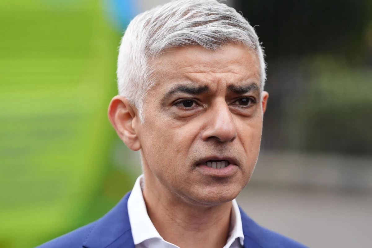 Mayor blocks Met Police’s controversial £50 million deal with Palantir