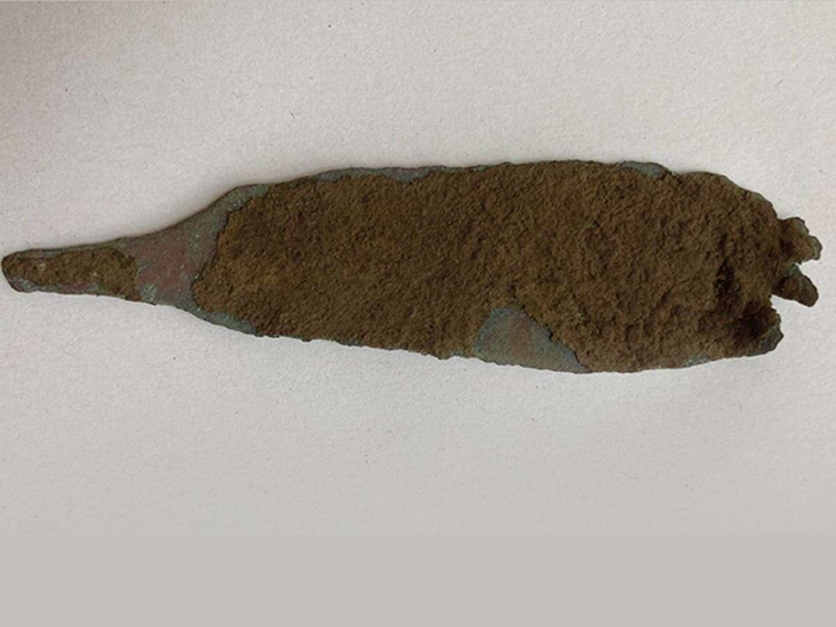 Rare Copper Age dagger unearthed at ‘promising’ Italian cave