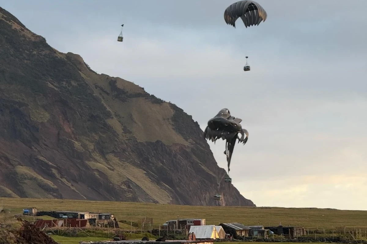 Army parachutes onto remote island to support British hantavirus case