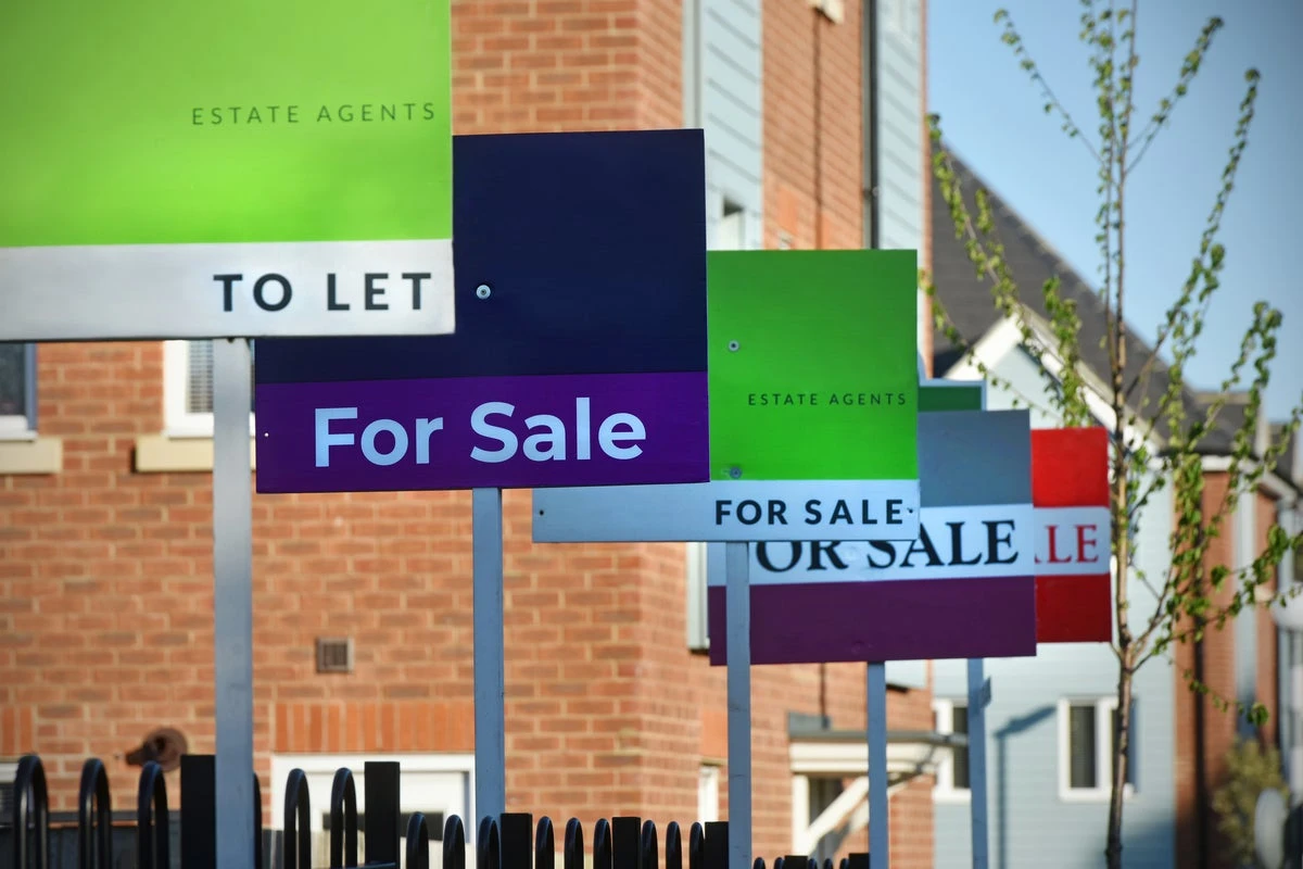 Warning to sellers as house asking prices hit record high