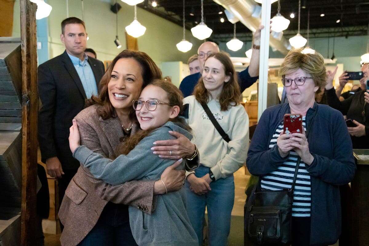 Fox hosts furious after Harris welcomed at ‘meanest’ spice shop