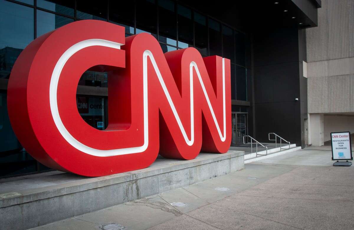 CNN lays off hundreds of employees and replaces Jim Acosta