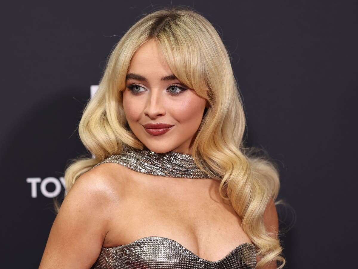 Sabrina Carpenter reveals her NSFW New Year’s resolution