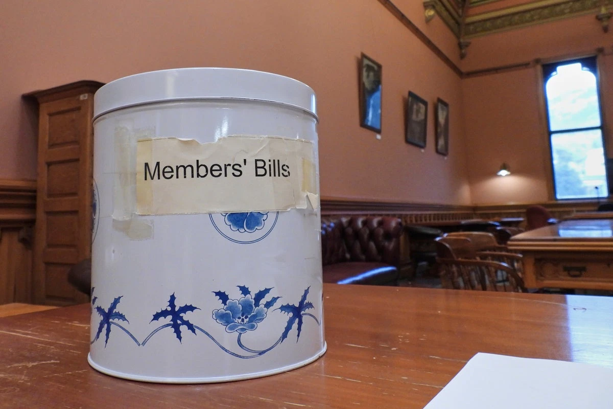 The decorative cookie tin that helps New Zealand make new laws