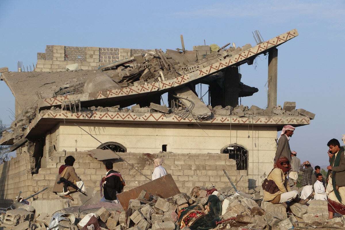 US strikes on Yemen kill 31 after Houthis vow to renew Red Sea attacks