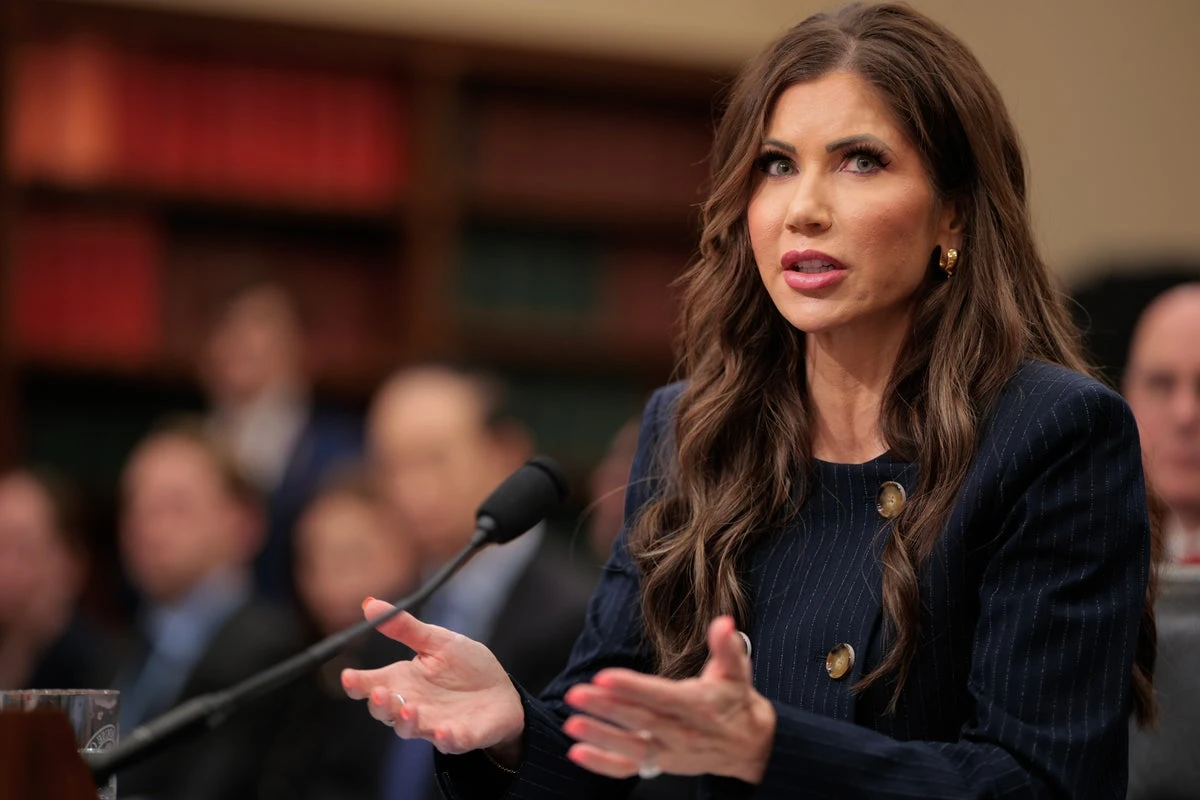 Kristi Noem also wants a pricey new private jet