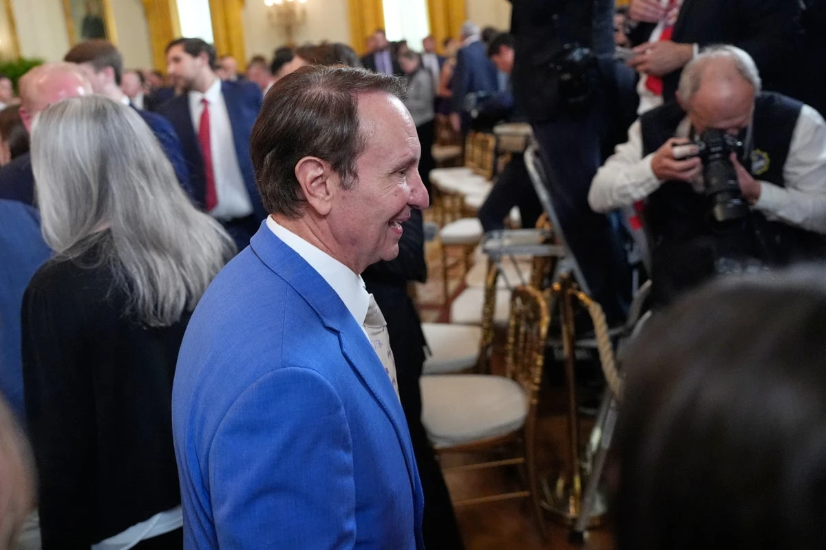 Louisiana Gov. Jeff Landry says LSU athletic director won't pick the Tigers' next coach