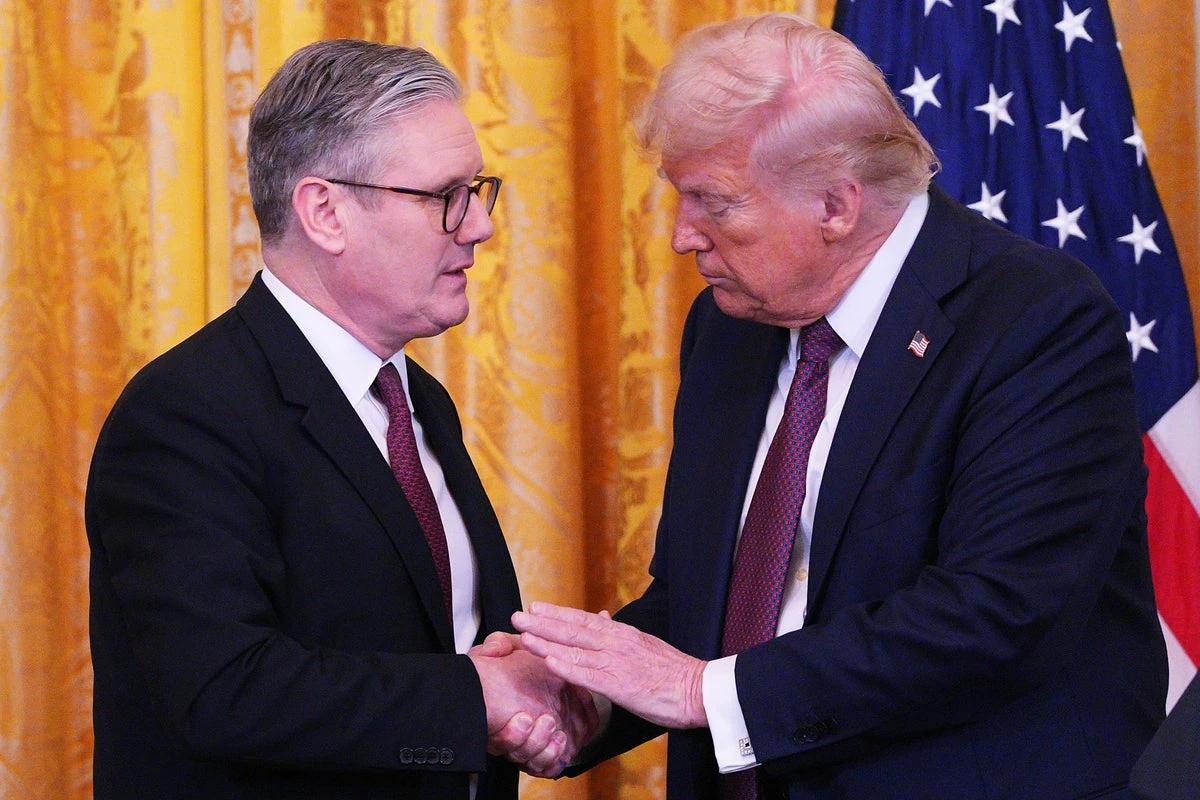 Starmer urges free trade in first call with Trump after US tariffs
