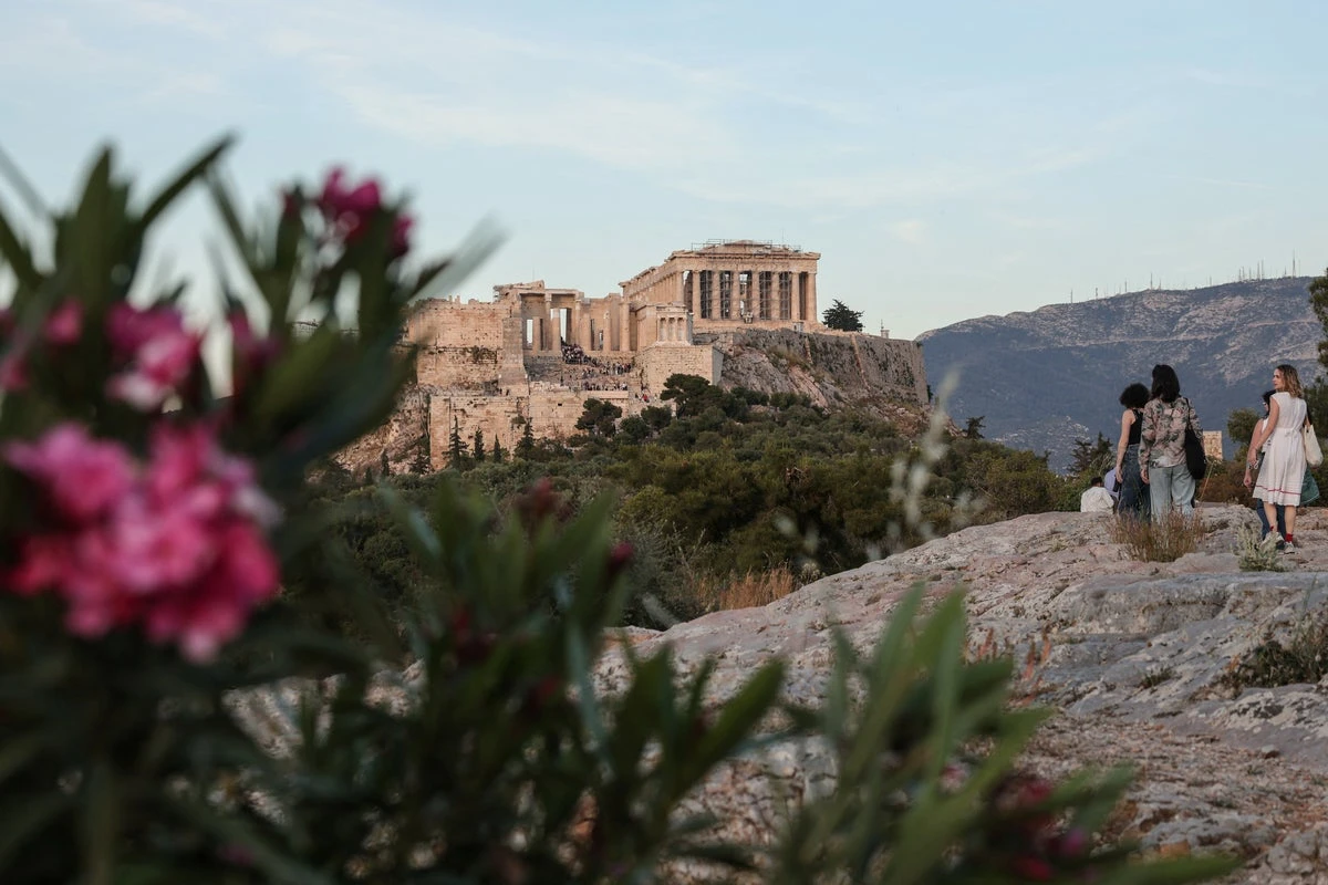 Greece, the birthplace of democracy, wants to put humanity ahead of AI