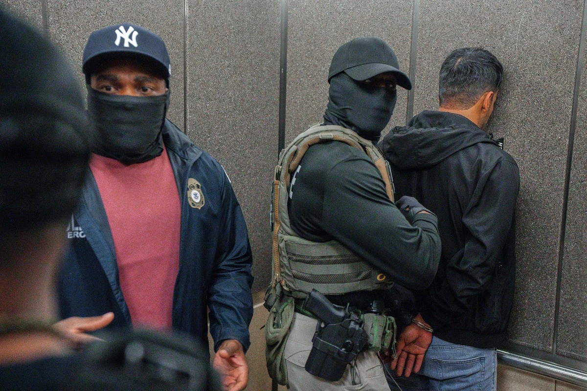 ICEBlock app lets users report immigration agents in their communities