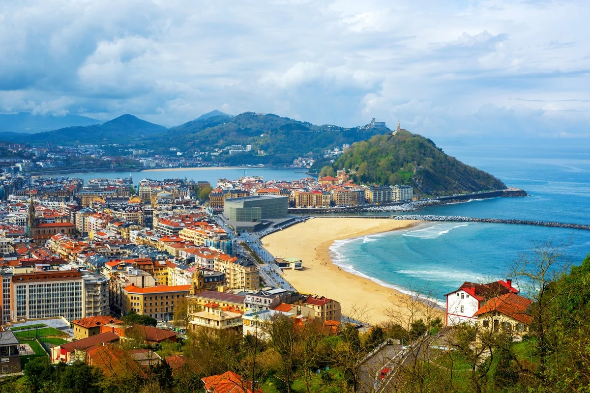 British man dies after falling 400ft from popular beauty spot in Spain