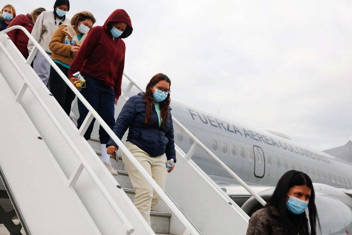 Colombia flights included pregnant women and kids — but no criminals