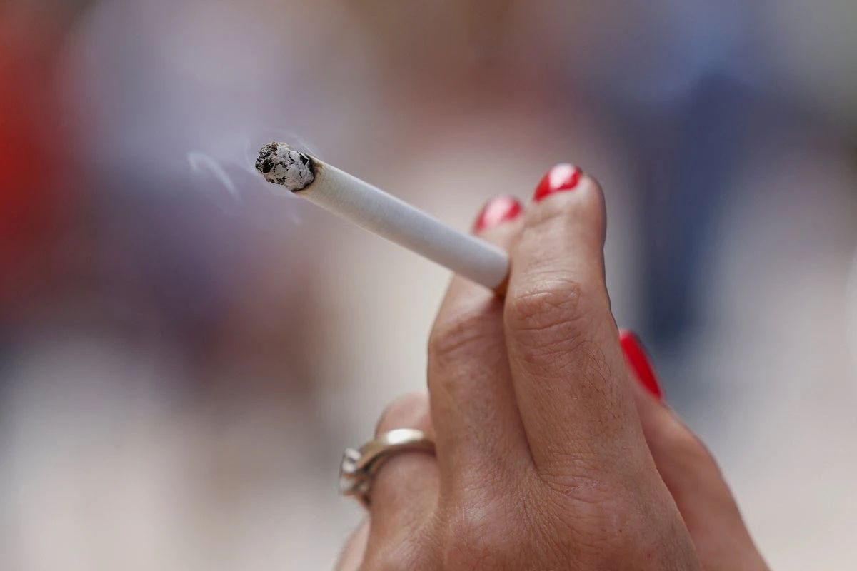 £113 fine for lighting up on a French beach under national smoking ban