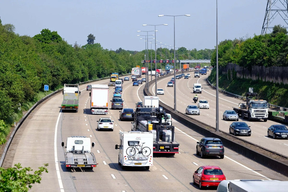 Motorists issued severe warning after road ‘melts’ during heatwave