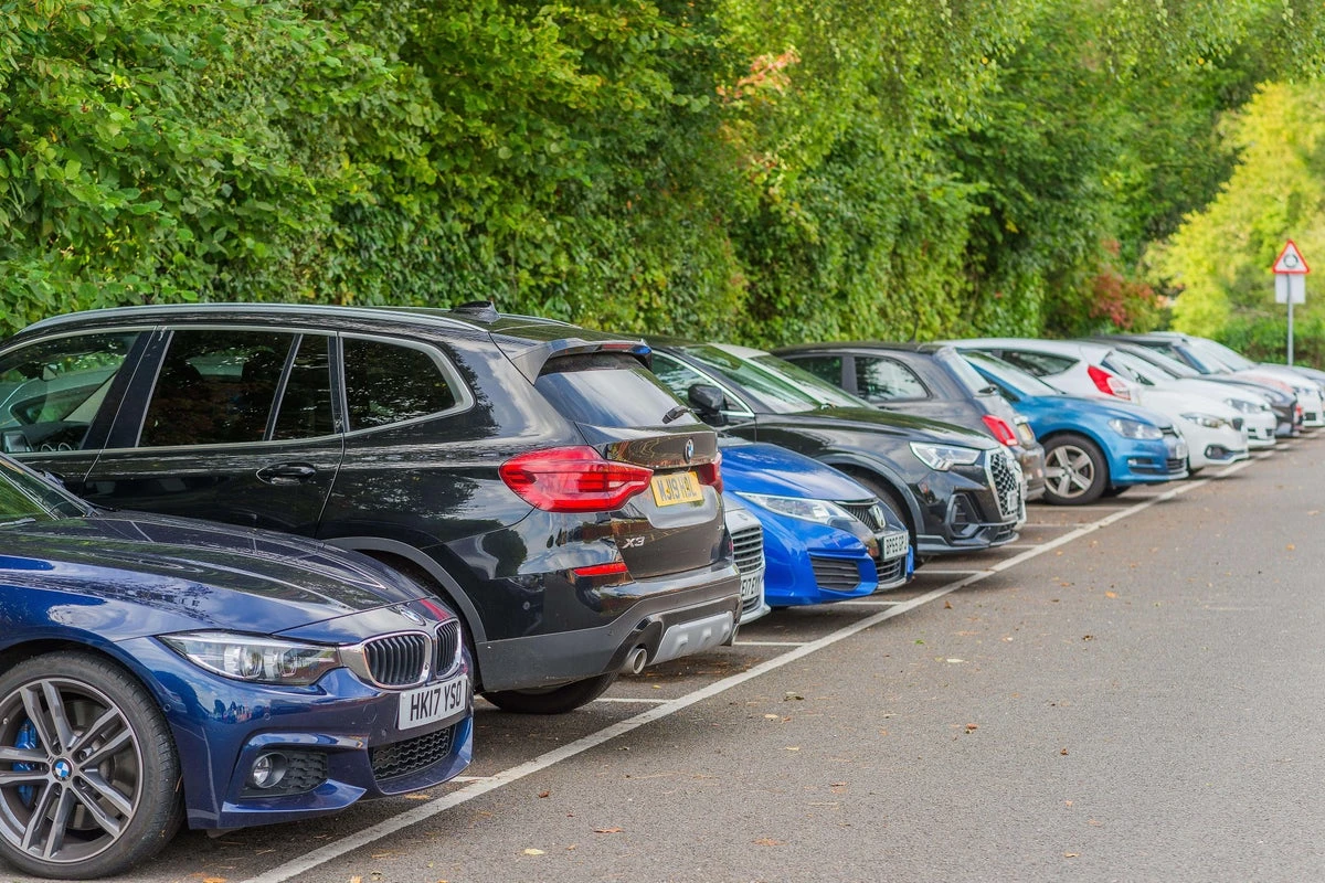 UK city could charge higher parking fees for SUVs and 4x4s