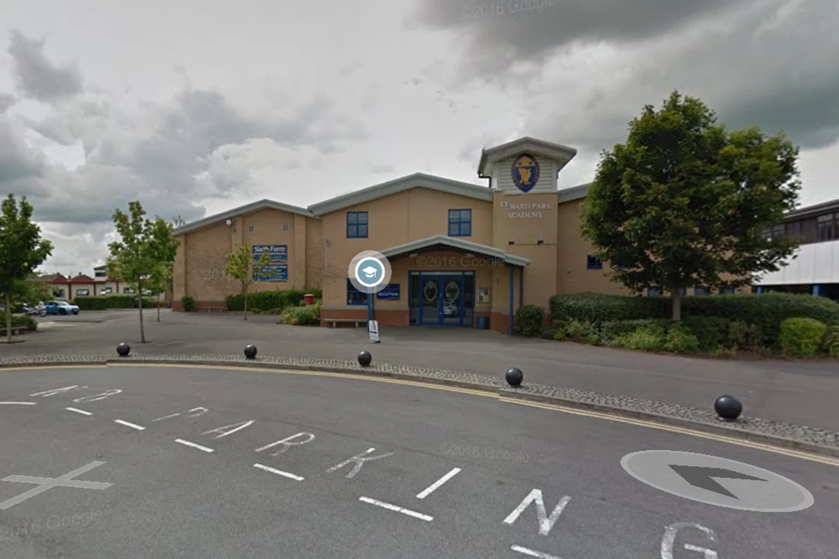 Swindon school evacuated after threats of ‘suspicious package’