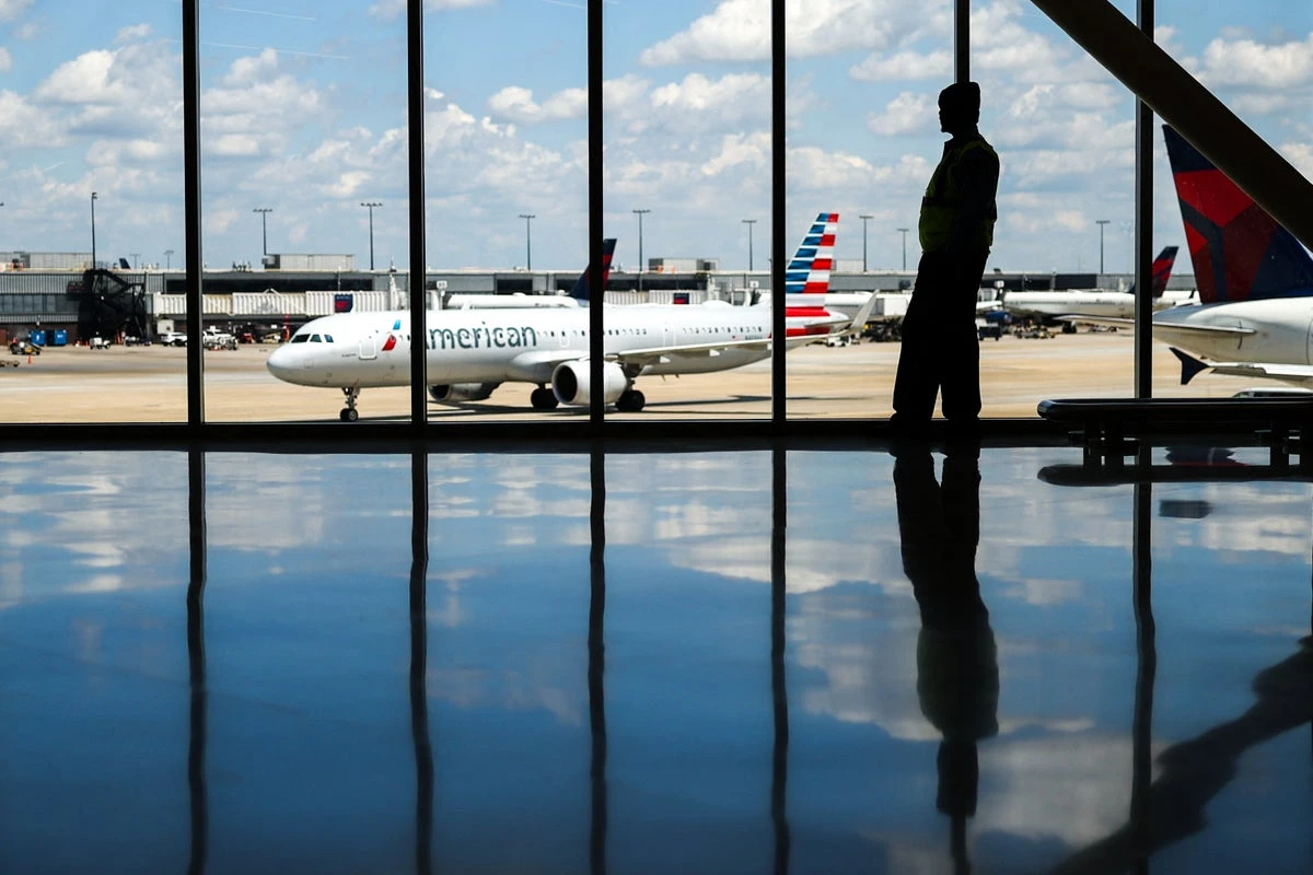 Fewer international tourists are traveling to the US