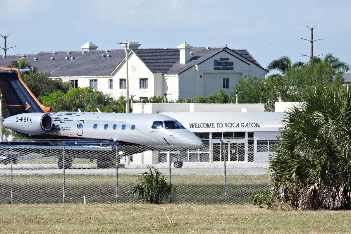 Three people killed and one injured in Florida plane crash