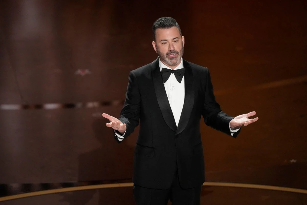 Fox News panelist warns Kimmel axing could let Democrats go after them