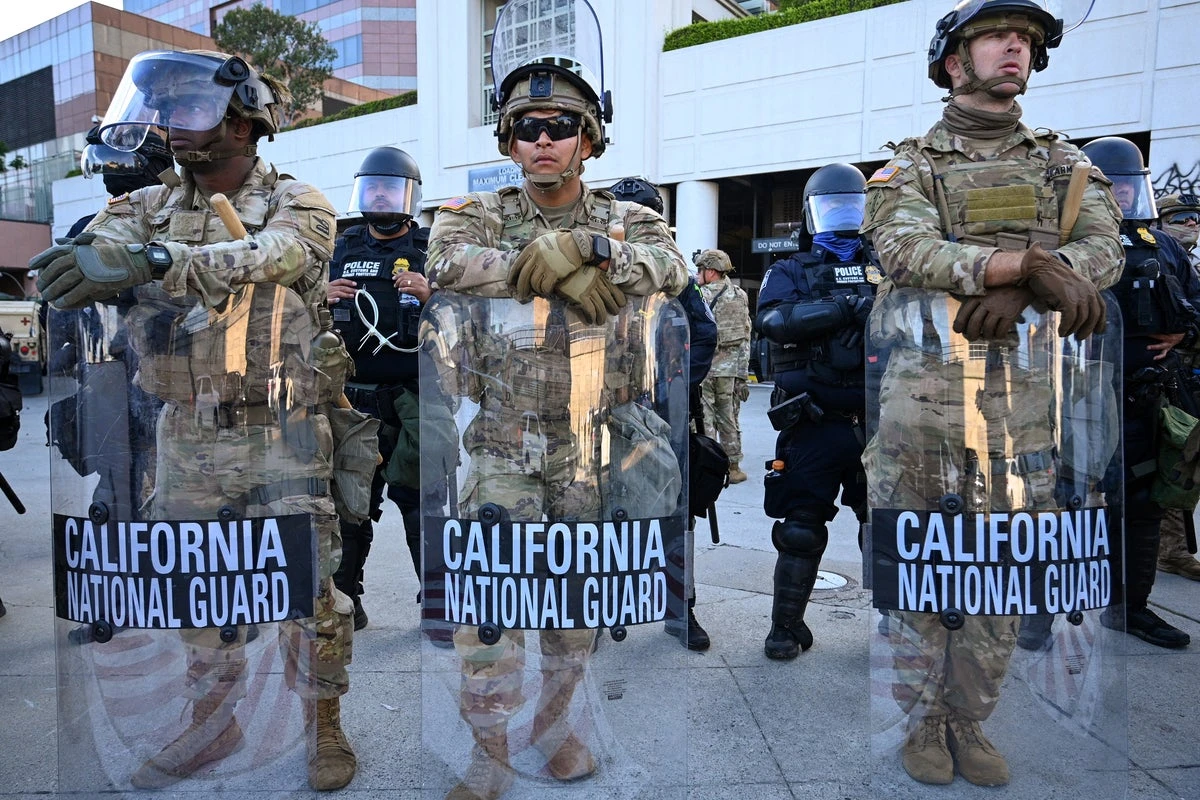 LA protests live: Trump maintains control of National Guard for now