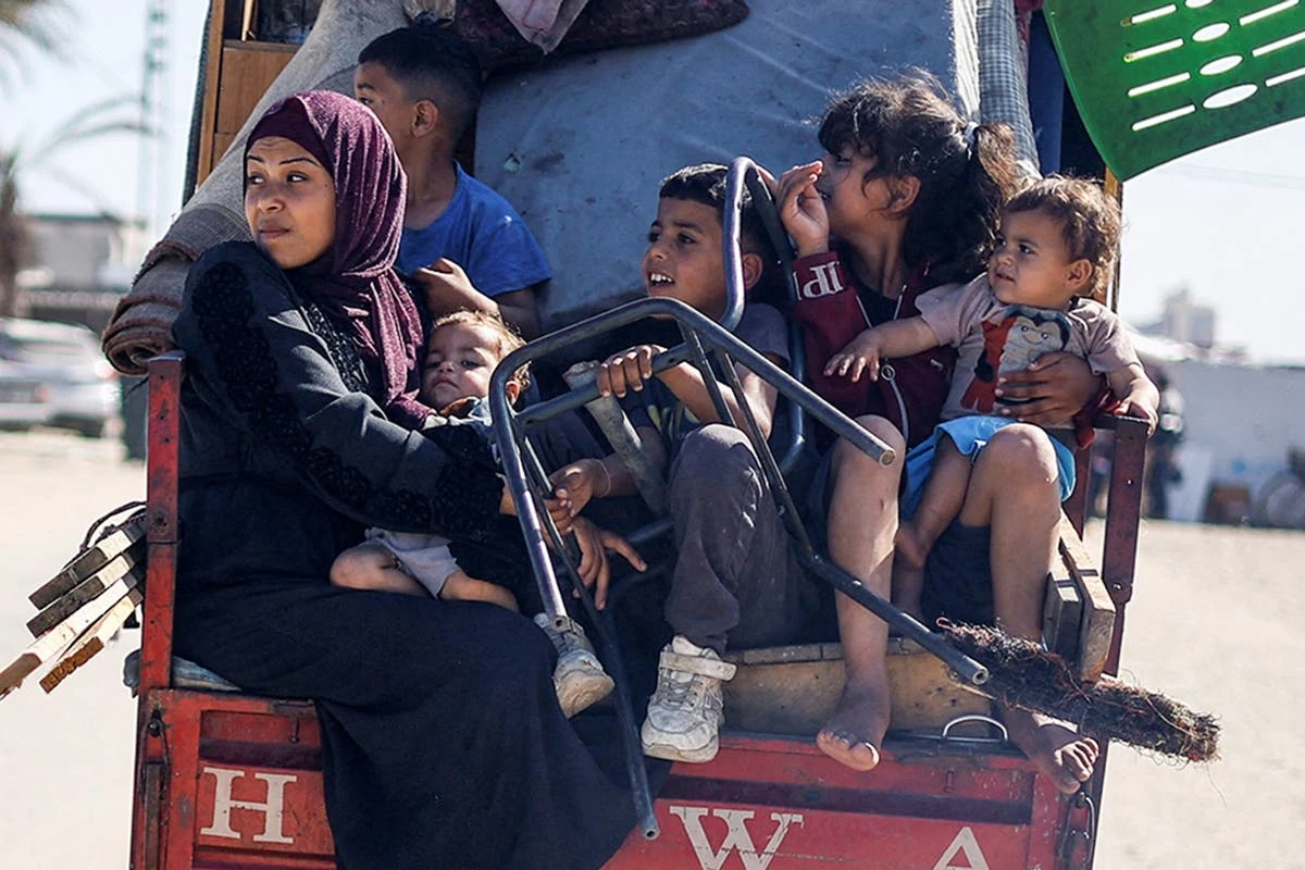 Rafah pounded by relentless strikes as Israel ignores US arms threat