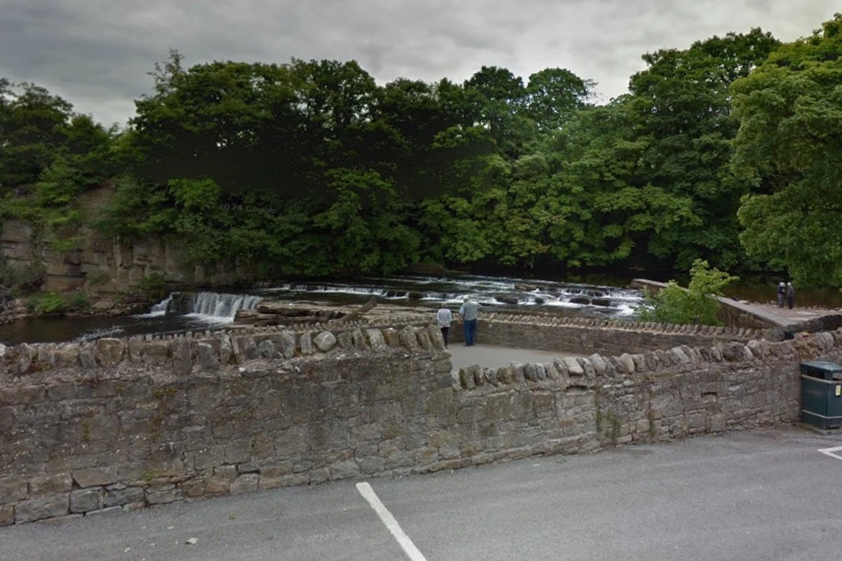 Urgent search for missing boy, 12, last seen in Yorkshire river