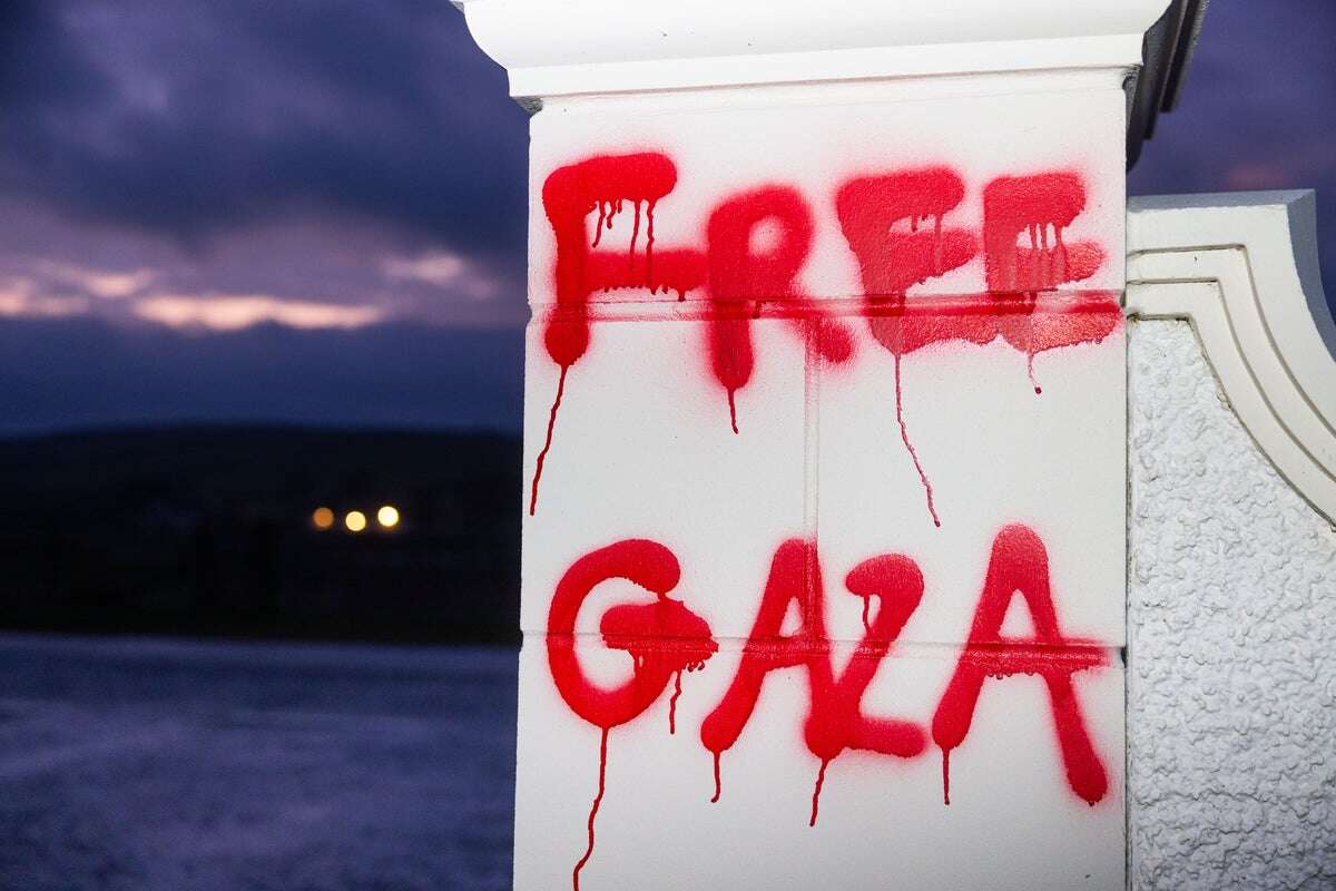 Trump golf course vandalized over Gaza ‘ethnic cleansing’ threat: Live