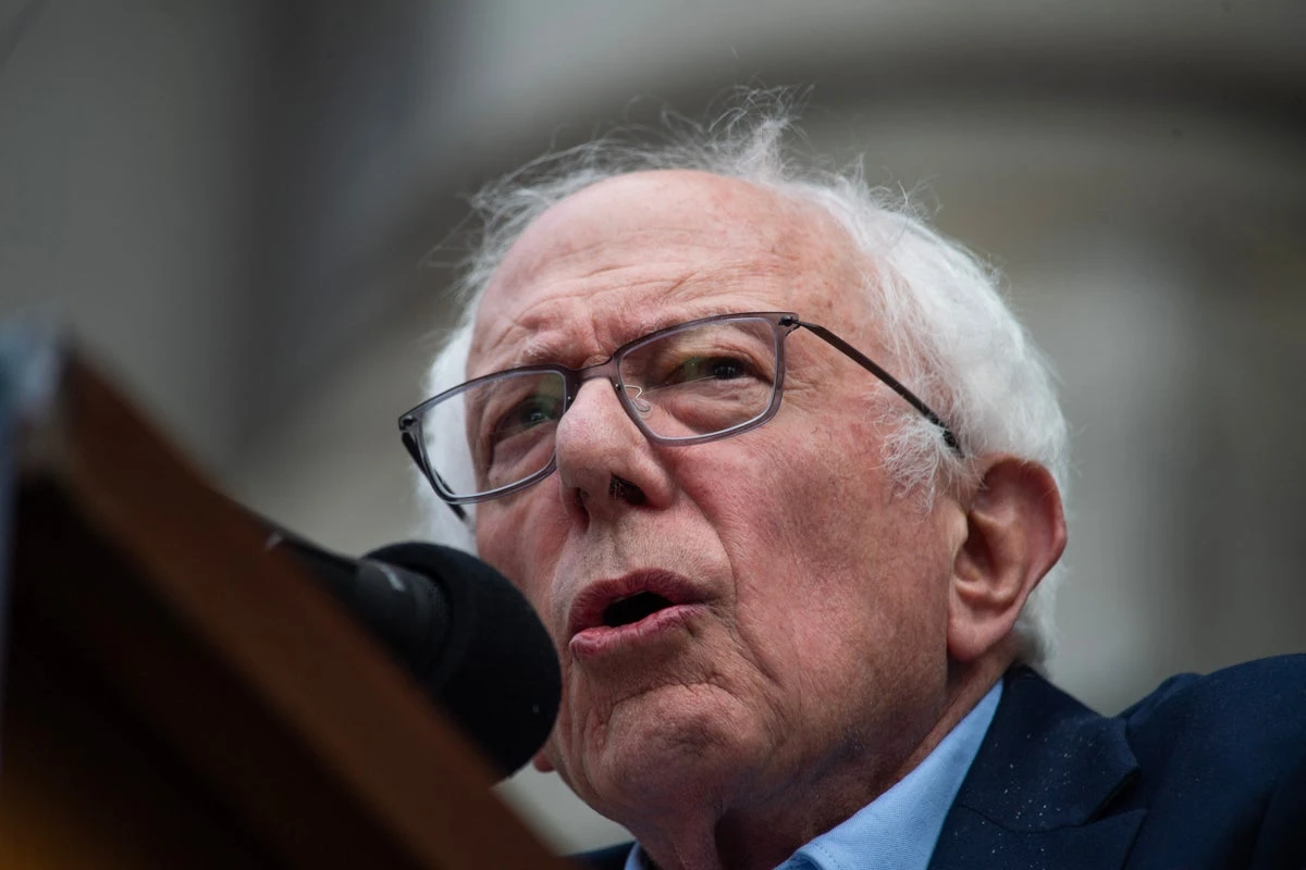 Sanders rails against Harris and blames her for election loss