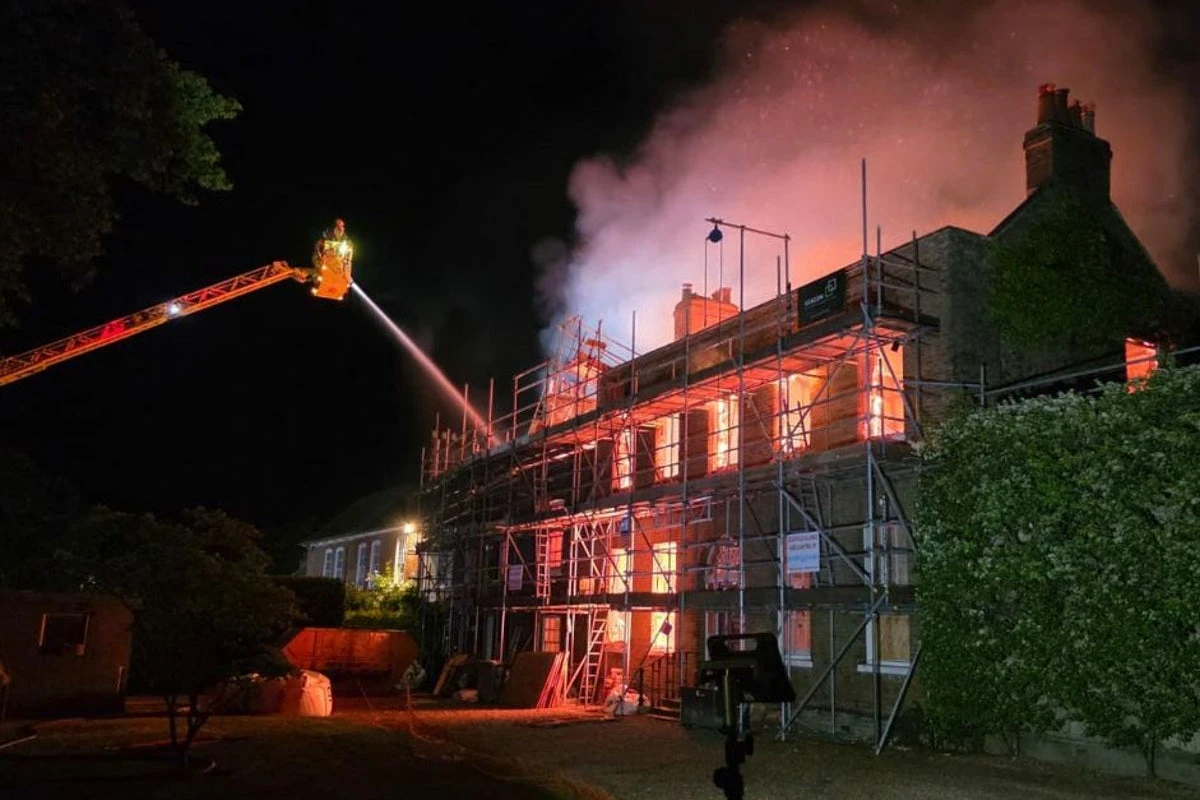 Dramatic fire destroys £4.5m Grade II-listed mansion
